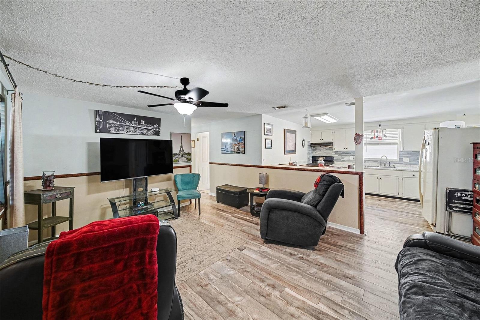 Image 5 of 33 For 9038 Fairweather Drive