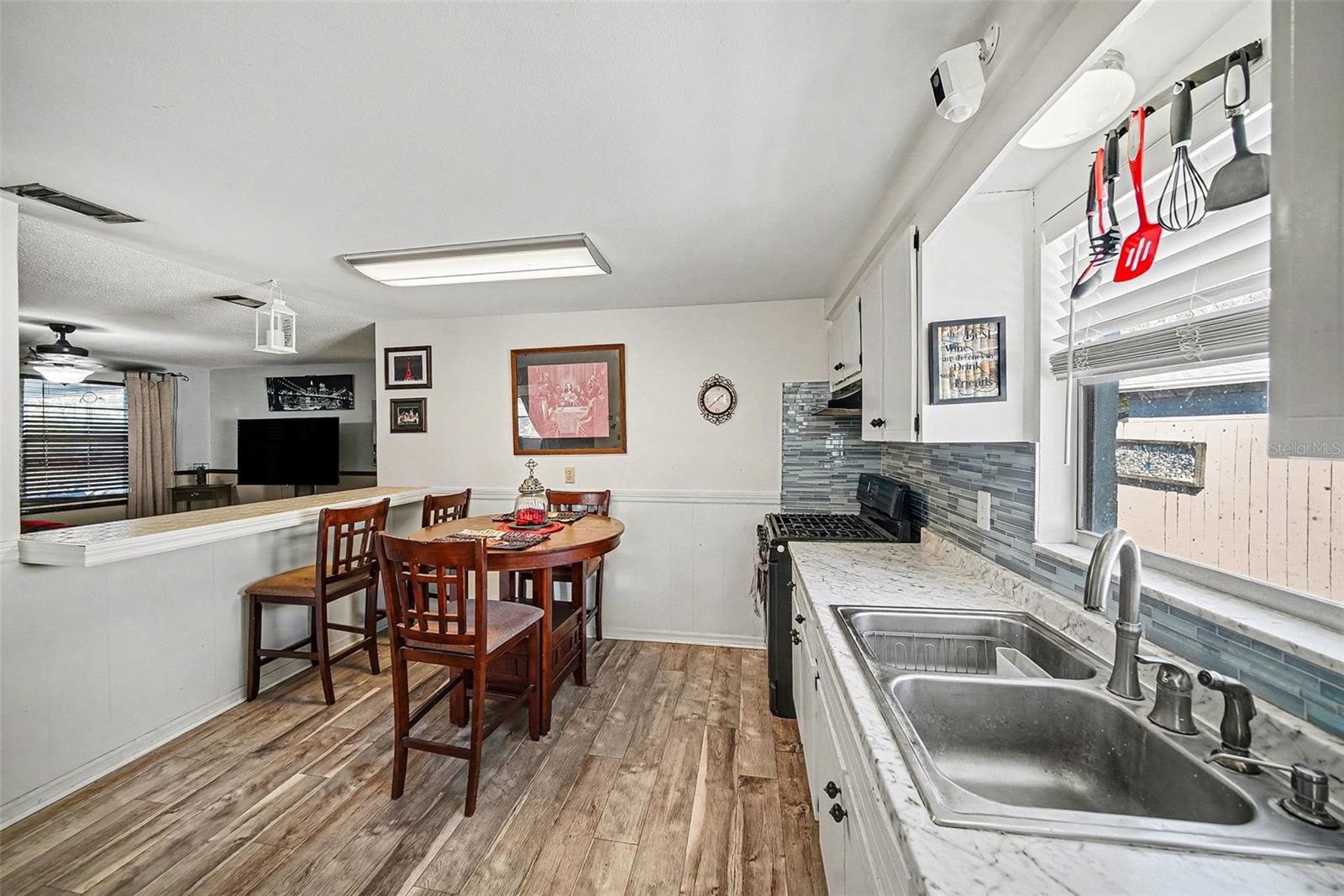 Image 6 of 33 For 9038 Fairweather Drive