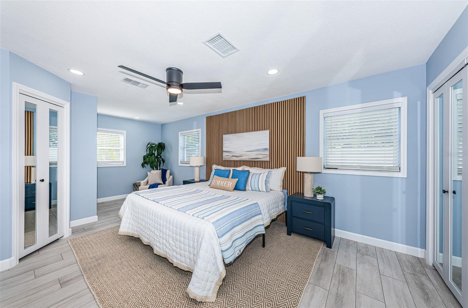 Image 18 of 39 For 5880 81st Avenue N