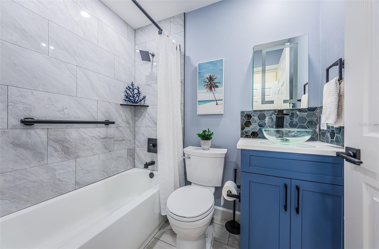 Image 25 of 39 For 5880 81st Avenue N