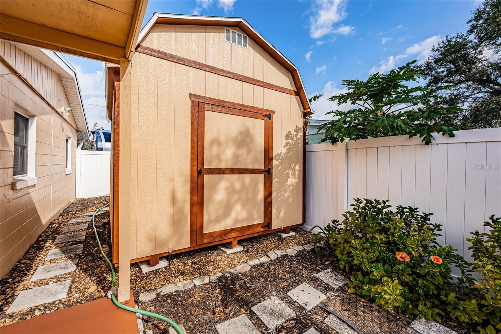 Image 36 of 39 For 5880 81st Avenue N