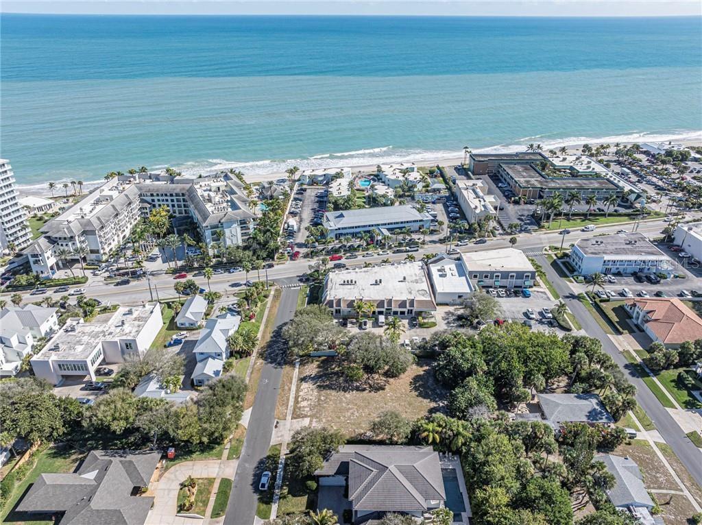 Image 16 of 23 For 846 Banyan Road