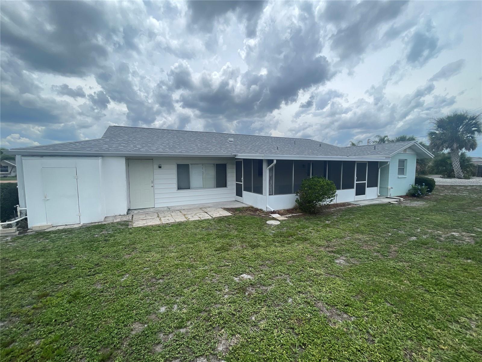 Image 22 of 25 For 701 Cypress Place