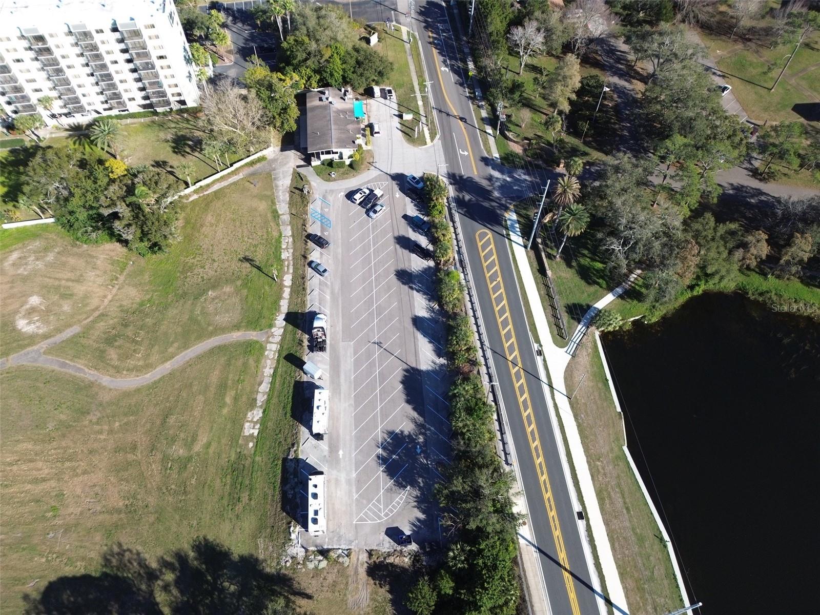 Image 3 of 5 For 1200 8th Avenue Sw 1