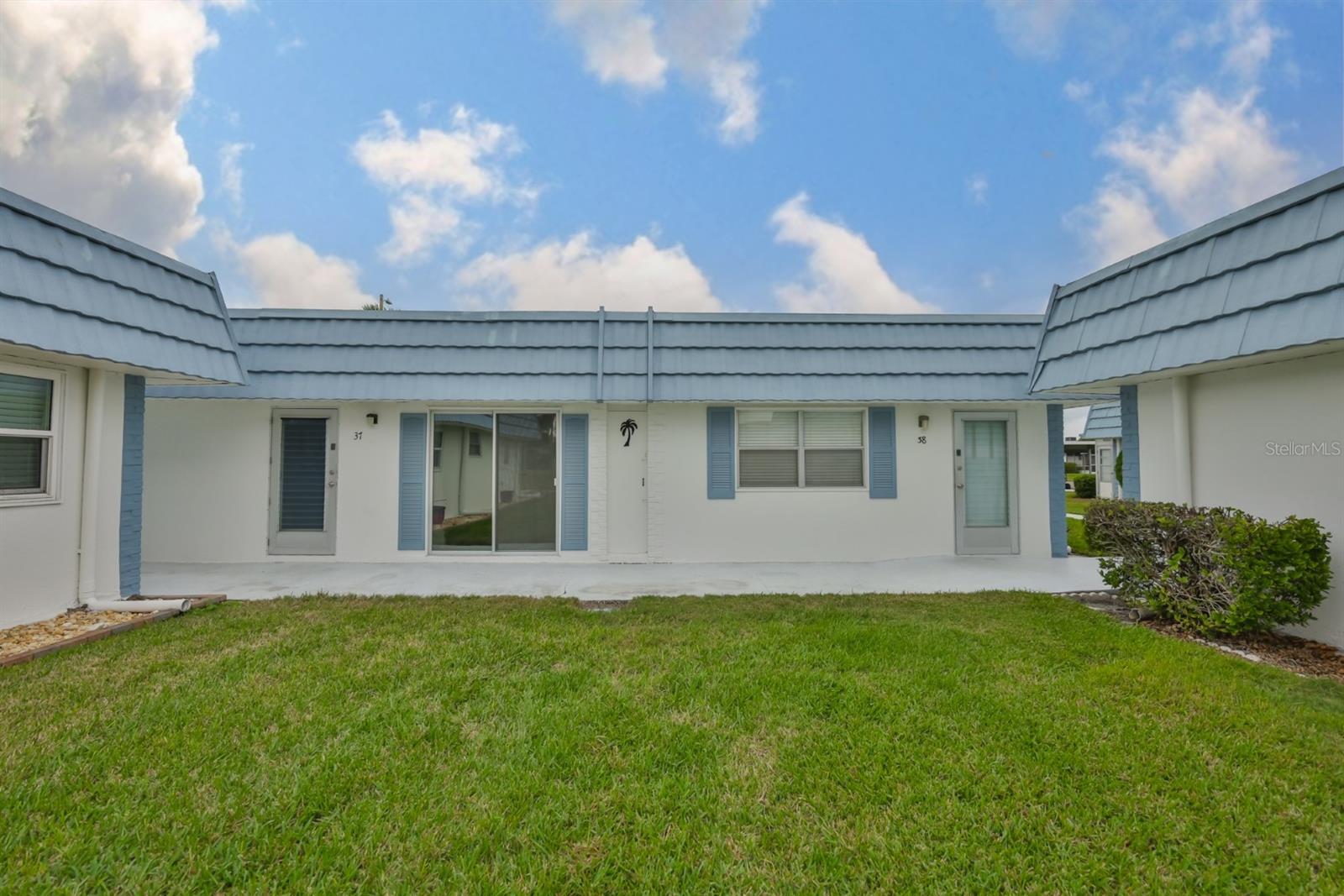 Image 27 of 54 For 1901 Andover Way 38