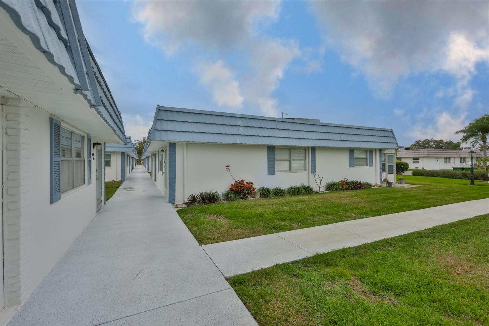 Image 4 of 54 For 1901 Andover Way 38