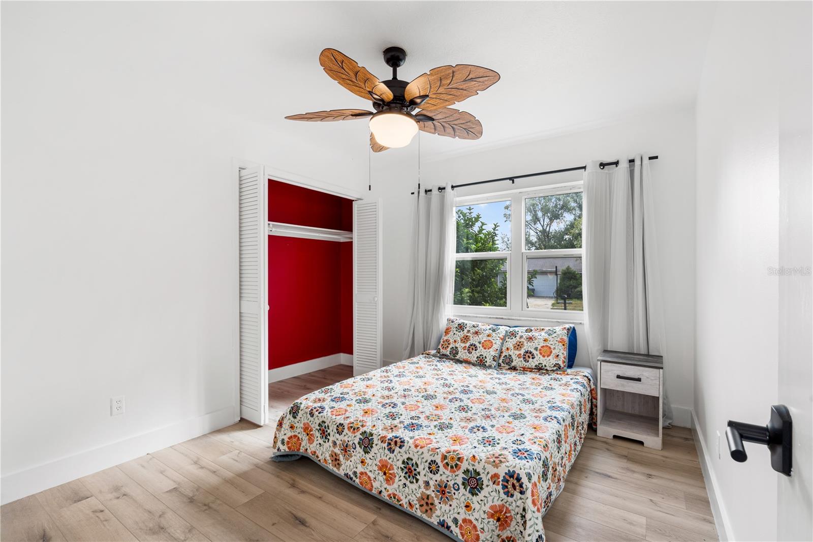 Image 17 of 37 For 3015 Saint Charles Dr Drive