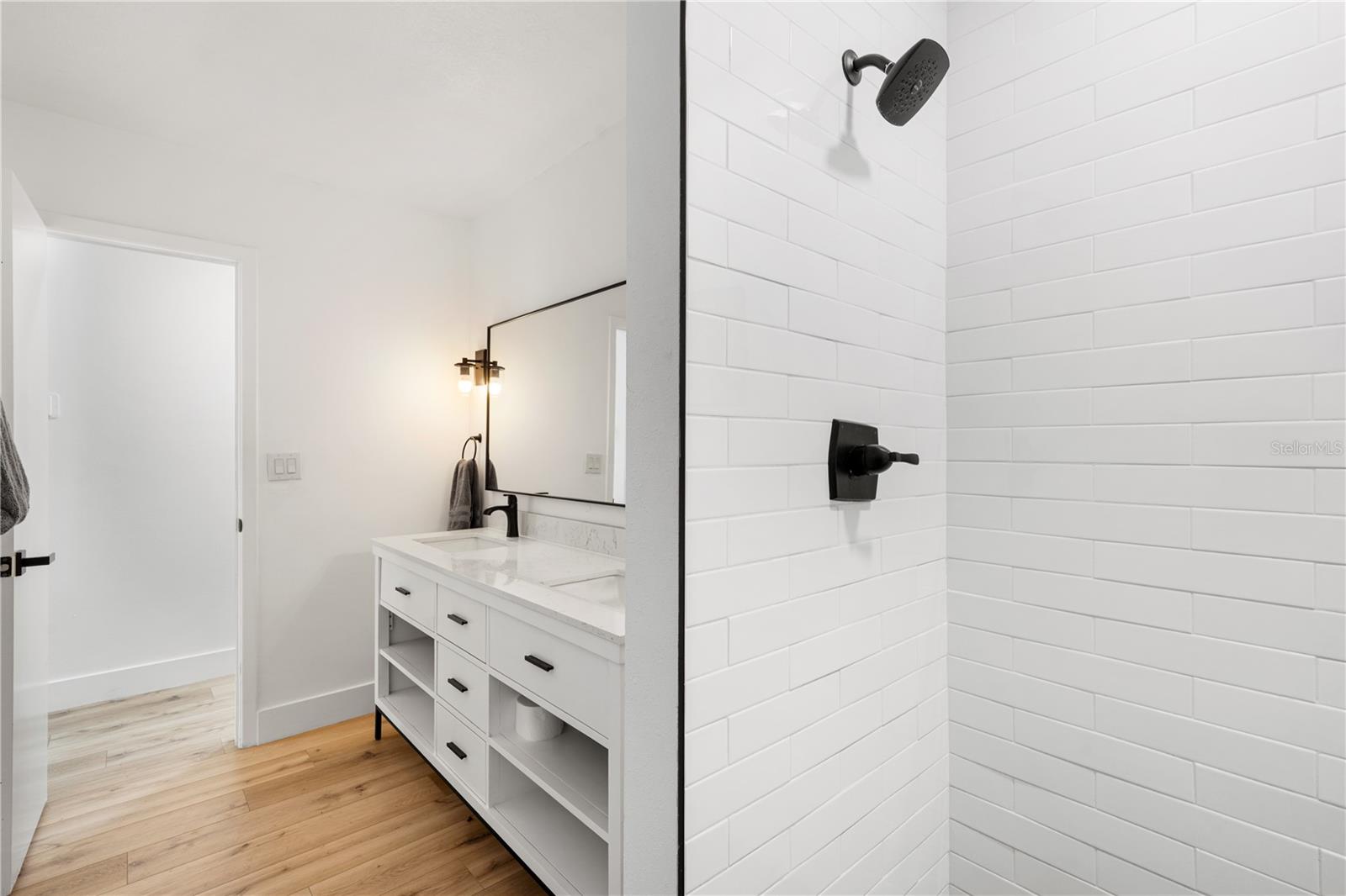 Image 20 of 37 For 3015 Saint Charles Dr Drive