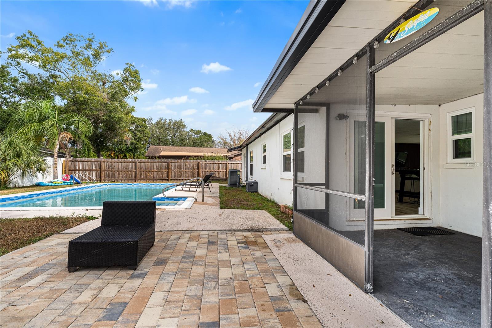 Image 29 of 37 For 3015 Saint Charles Dr Drive