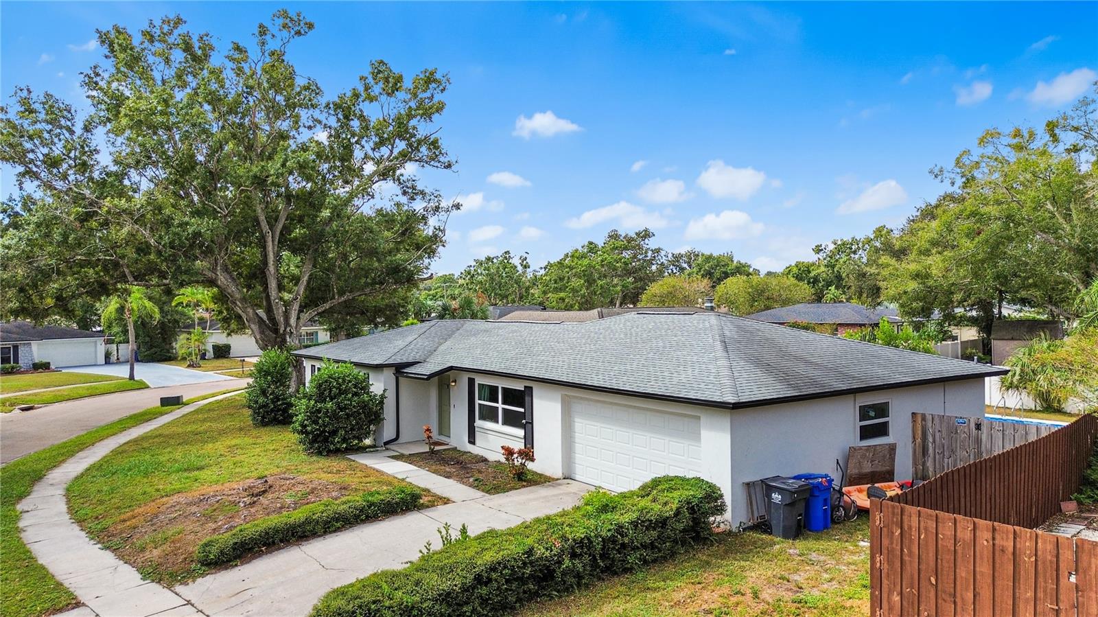 Image 3 of 37 For 3015 Saint Charles Dr Drive