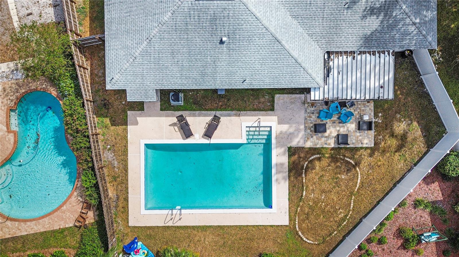 Image 35 of 37 For 3015 Saint Charles Dr Drive