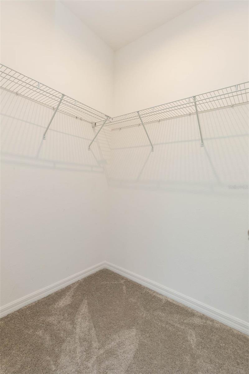 Image 21 of 41 For 1119 Lady Gouldian Court