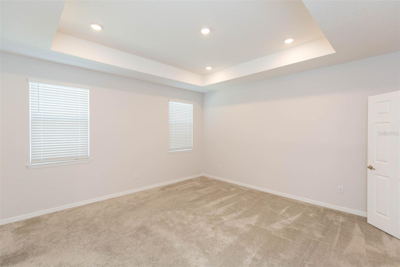 Image 28 of 41 For 1119 Lady Gouldian Court