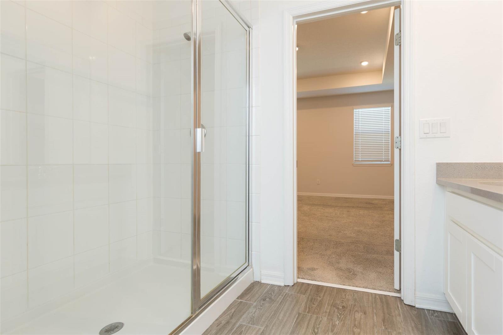 Image 33 of 41 For 1119 Lady Gouldian Court