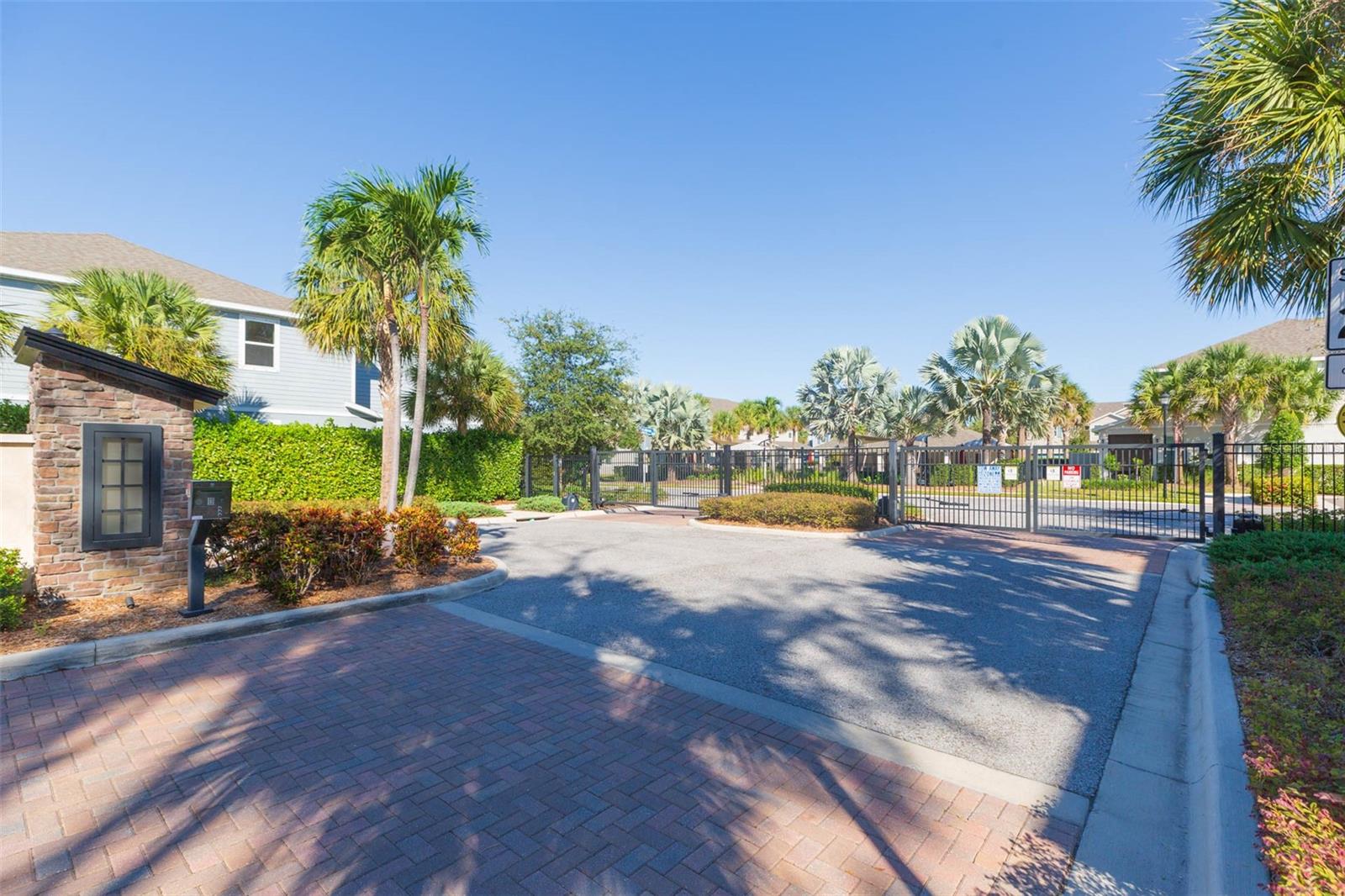 Image 39 of 41 For 1119 Lady Gouldian Court