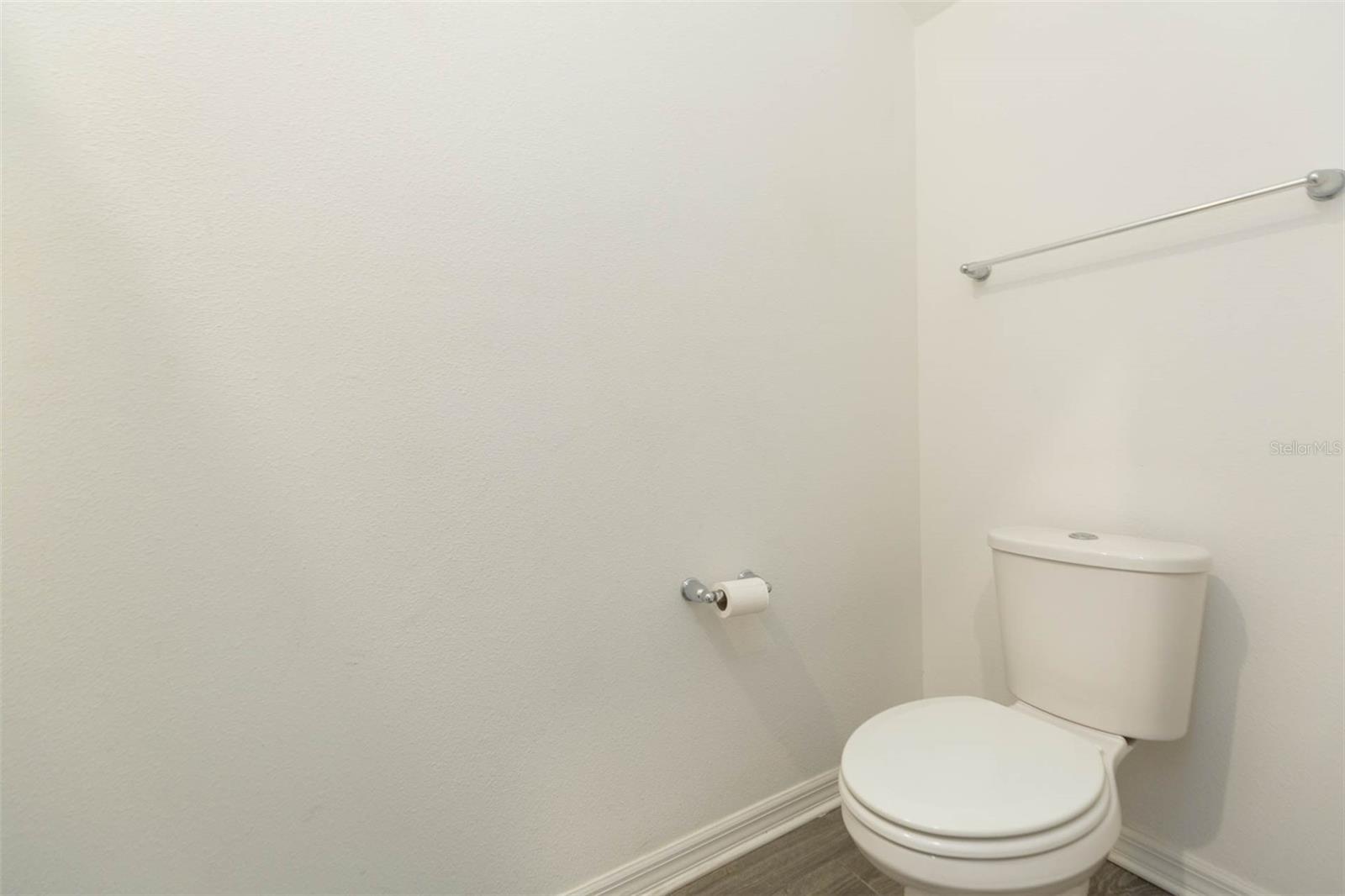 Image 7 of 41 For 1119 Lady Gouldian Court