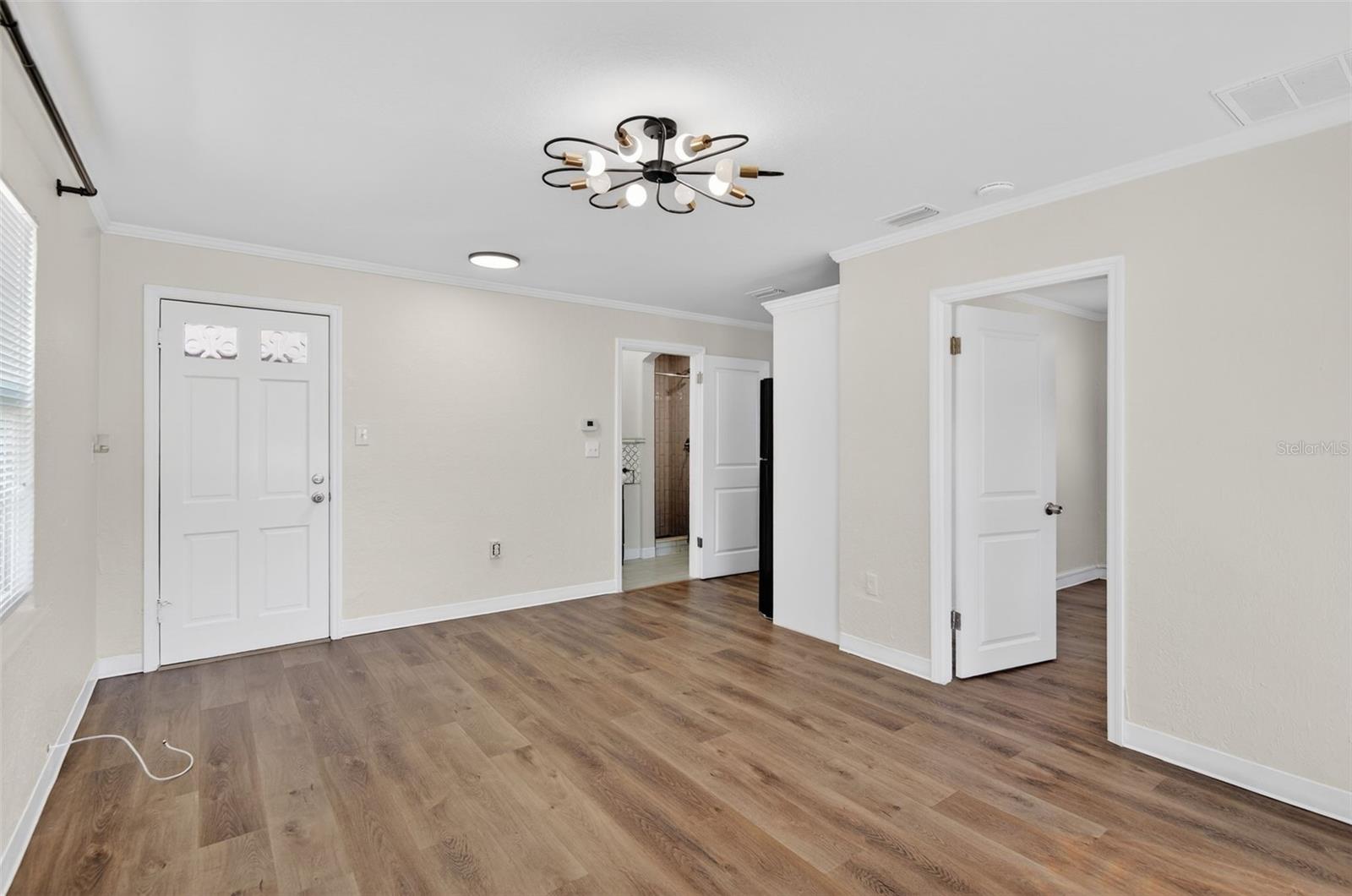 Image 3 of 16 For 3709 Gray Street