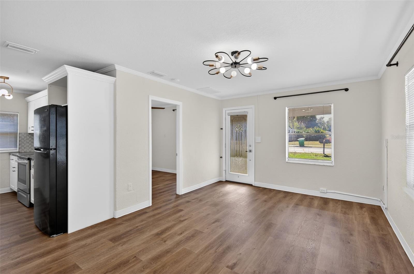 Image 5 of 16 For 3709 Gray Street