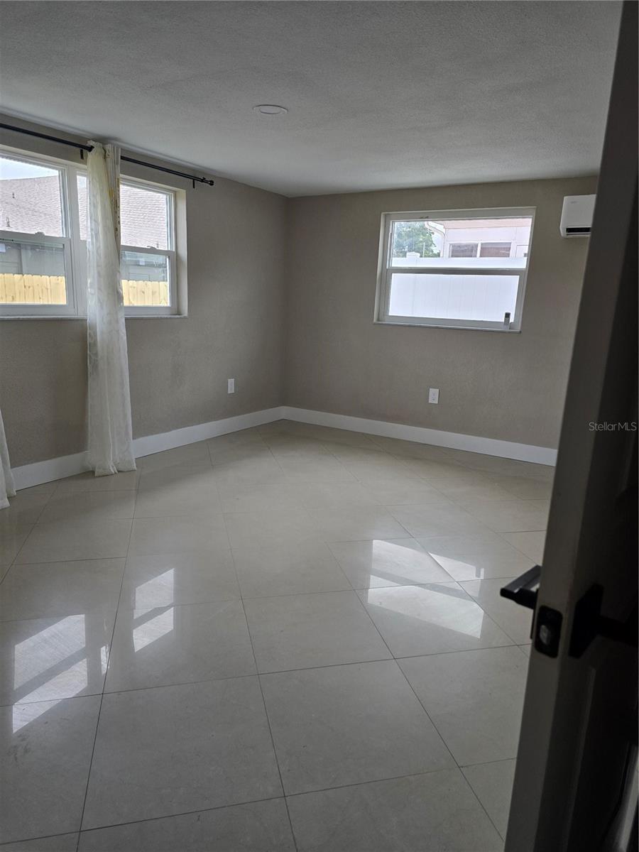 Image 21 of 31 For 5813 Chapman Drive