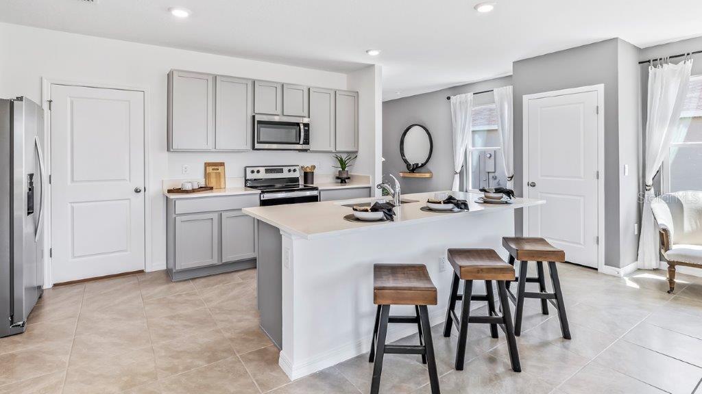 Image 2 of 11 For 17811 Acorn Drop Road