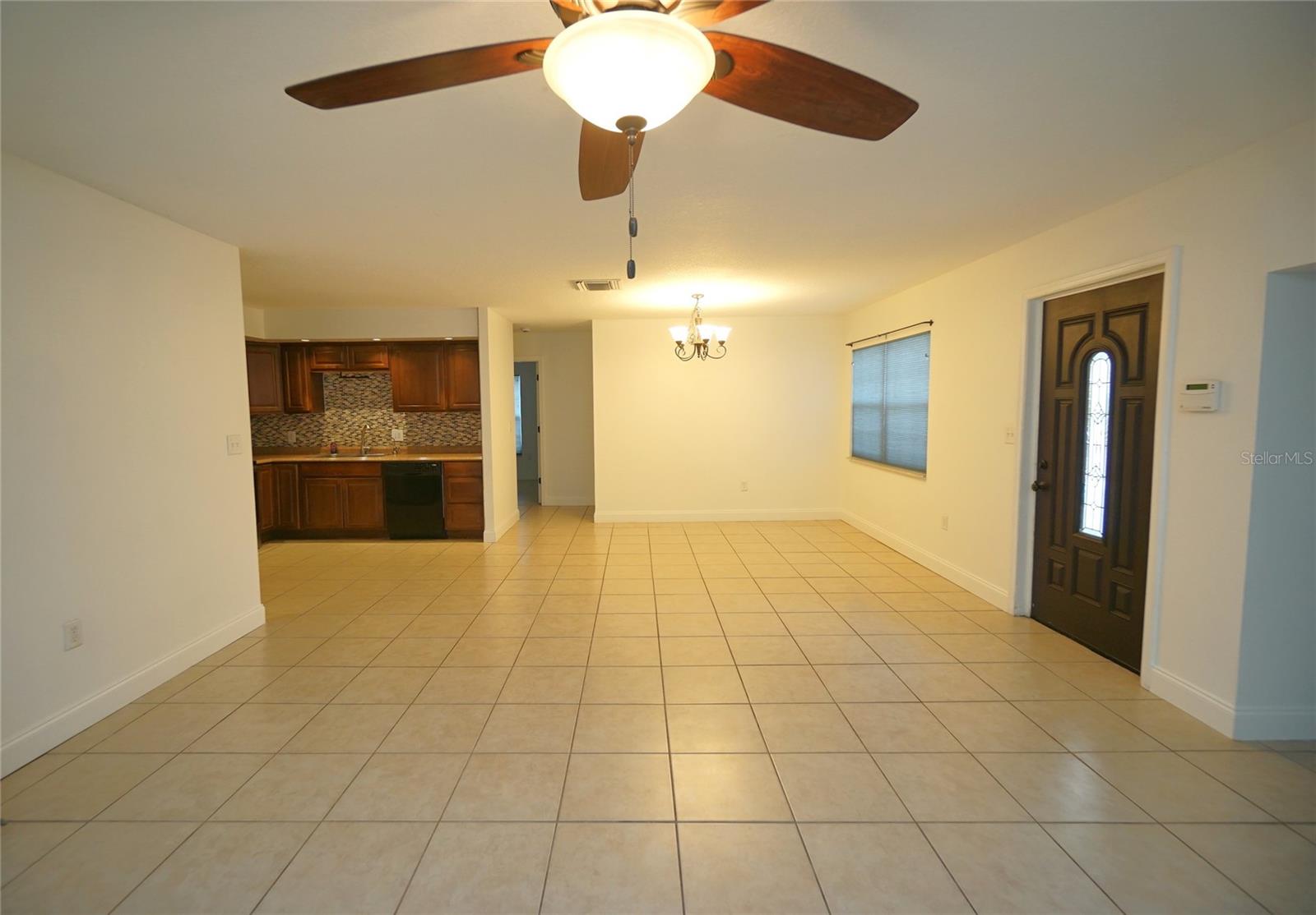 Image 3 of 17 For 4104 Leila Avenue