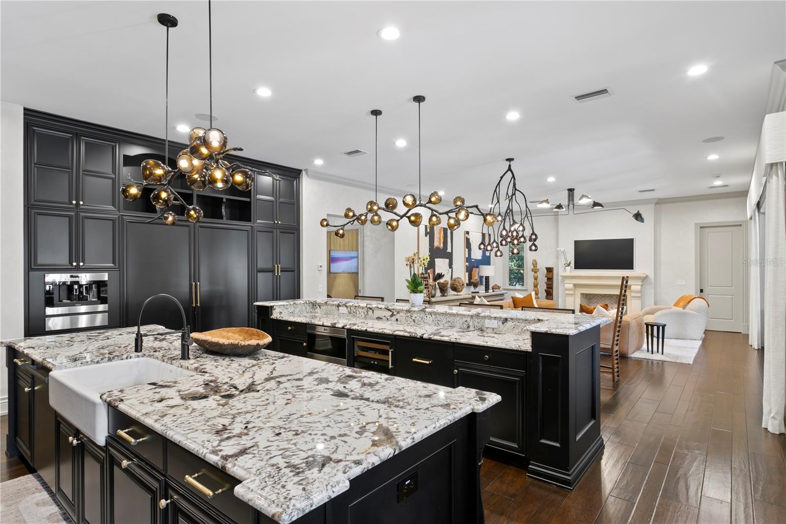 Image 26 of 97 For 4518 Rosemere Road