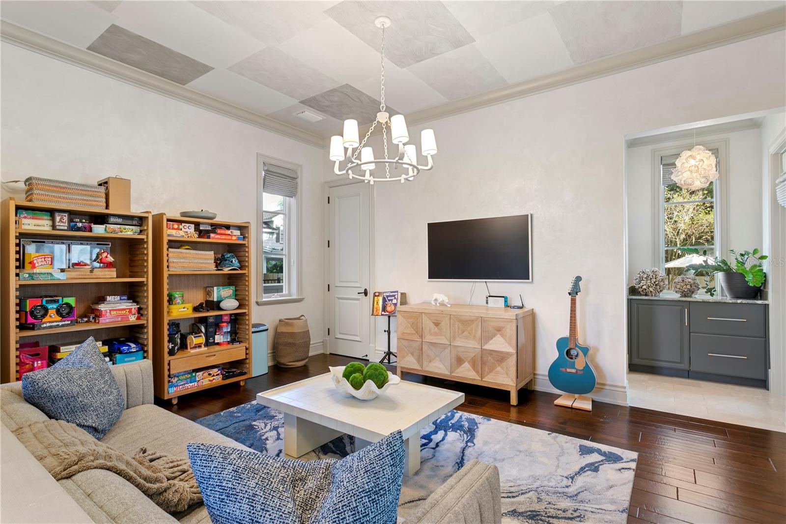 Image 34 of 97 For 4518 Rosemere Road