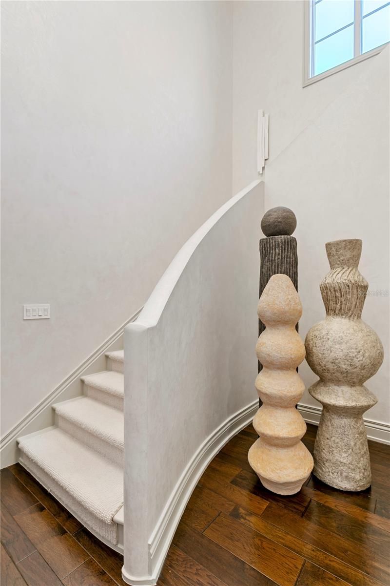 Image 42 of 97 For 4518 Rosemere Road