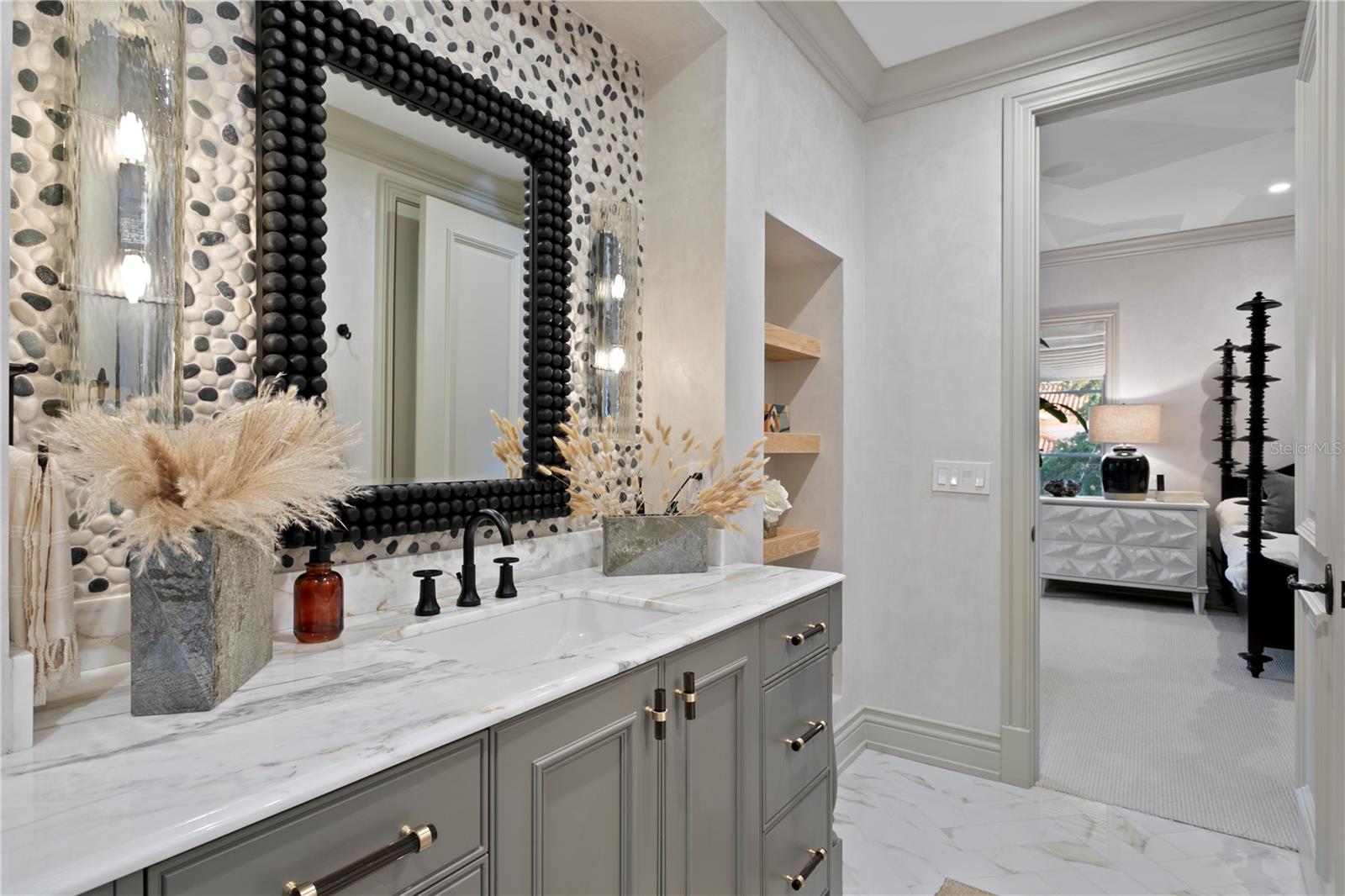 Image 68 of 97 For 4518 Rosemere Road