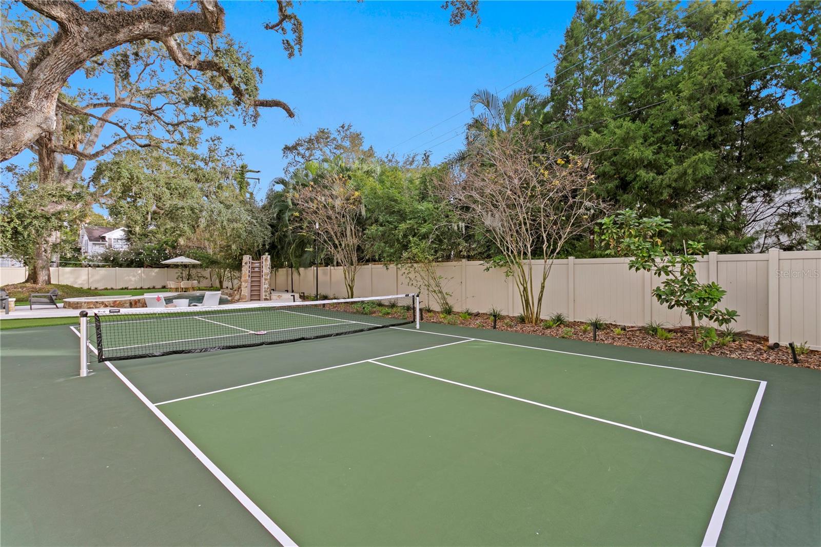 Image 91 of 97 For 4518 Rosemere Road