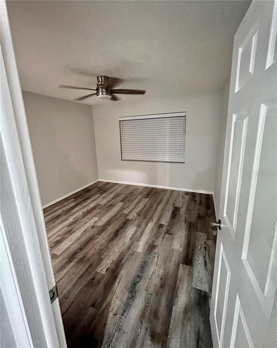 Image 16 of 17 For 2360 Flanders Way D