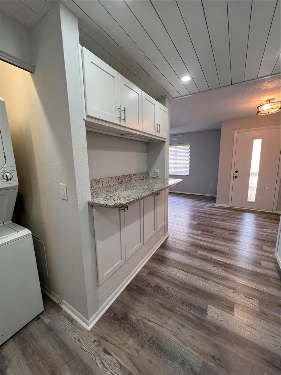 Image 2 of 17 For 2360 Flanders Way D