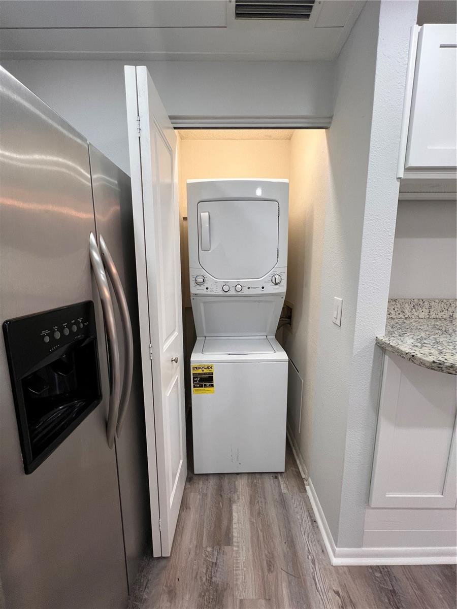 Image 3 of 17 For 2360 Flanders Way D