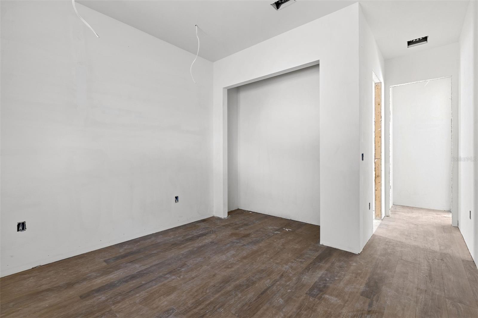 Image 16 of 29 For 1517 Escort Avenue