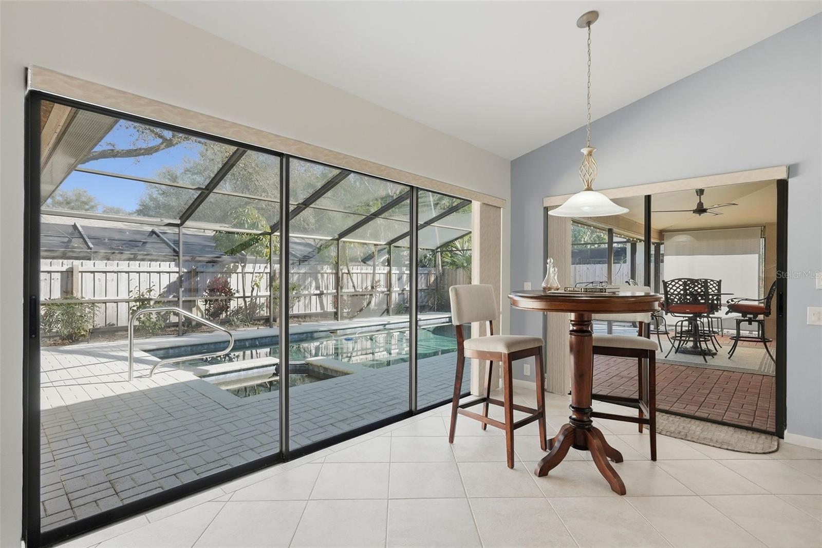 Listing photo id 13 for 3050 Egret Terrace