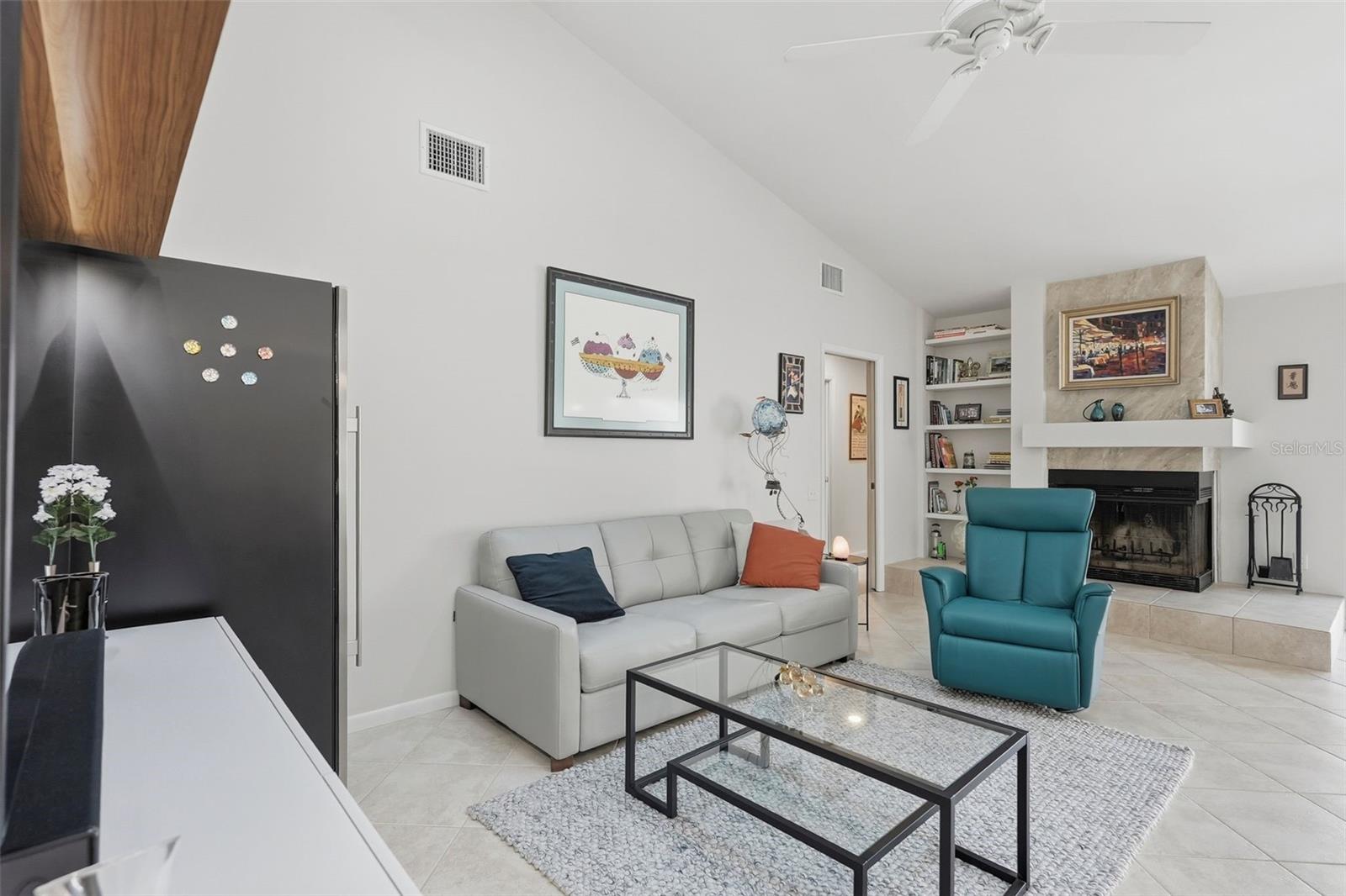 Listing photo id 23 for 3050 Egret Terrace