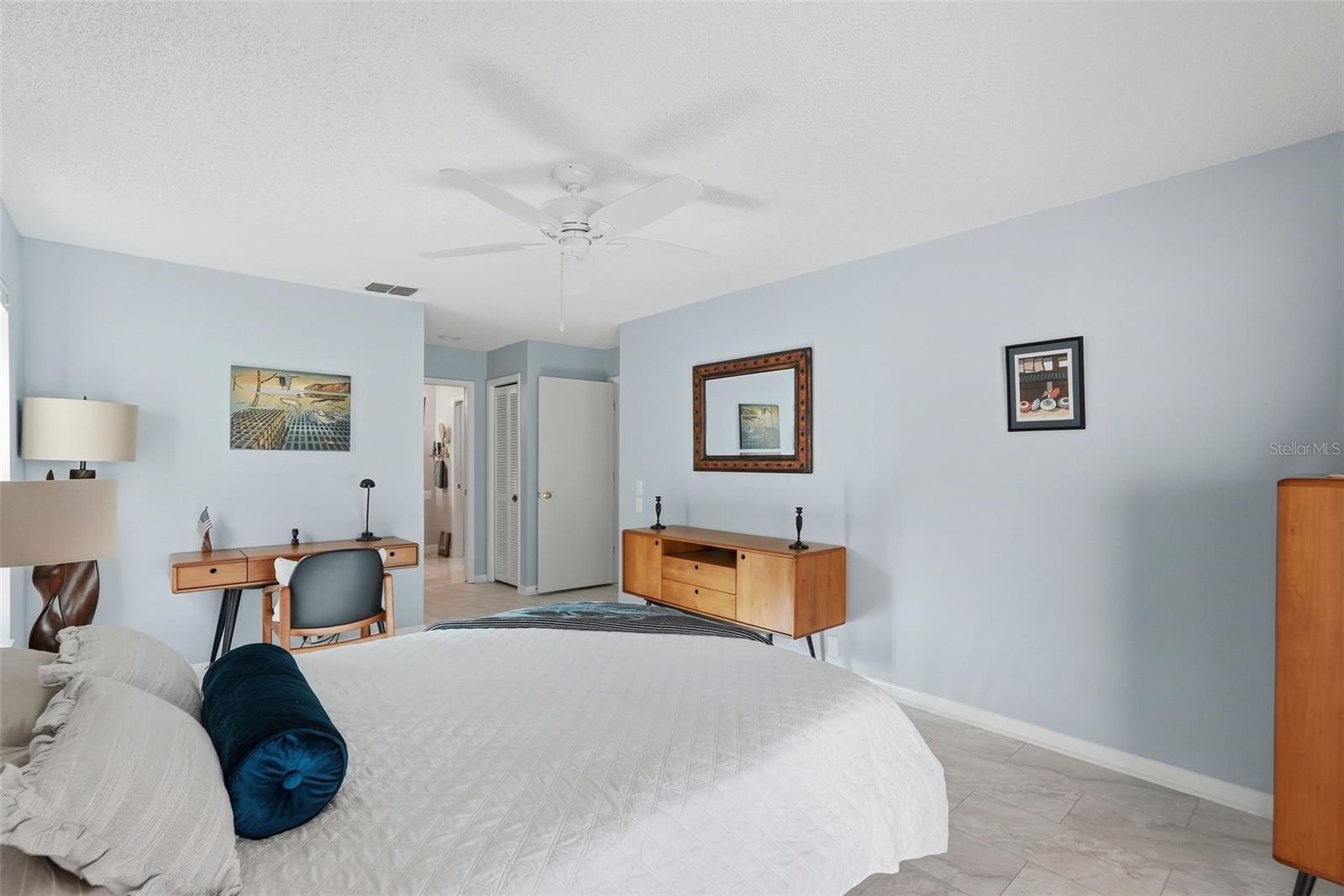 Listing photo id 26 for 3050 Egret Terrace