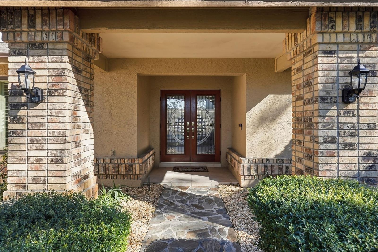 Listing photo id 1 for 3050 Egret Terrace