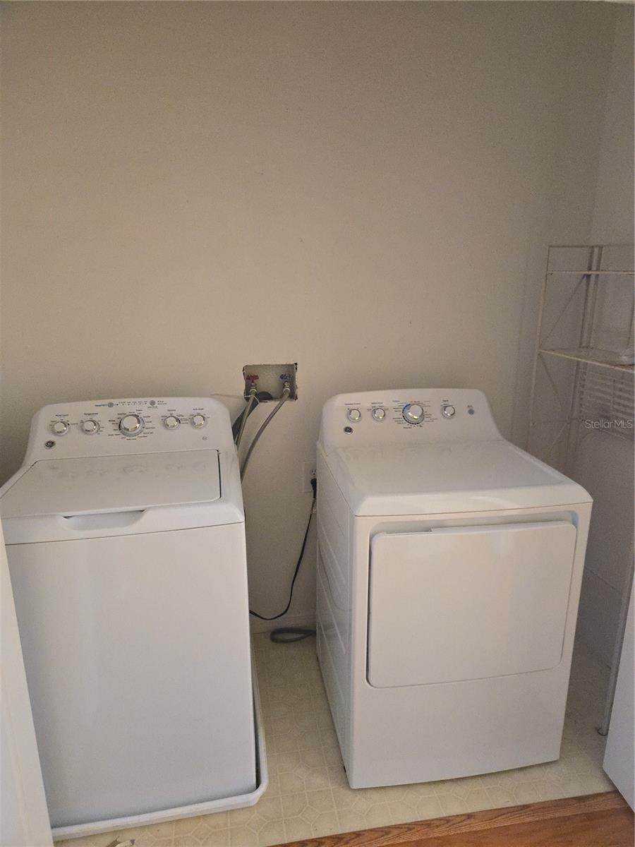 Image 21 of 24 For 2648 Sabal Springs Drive 6