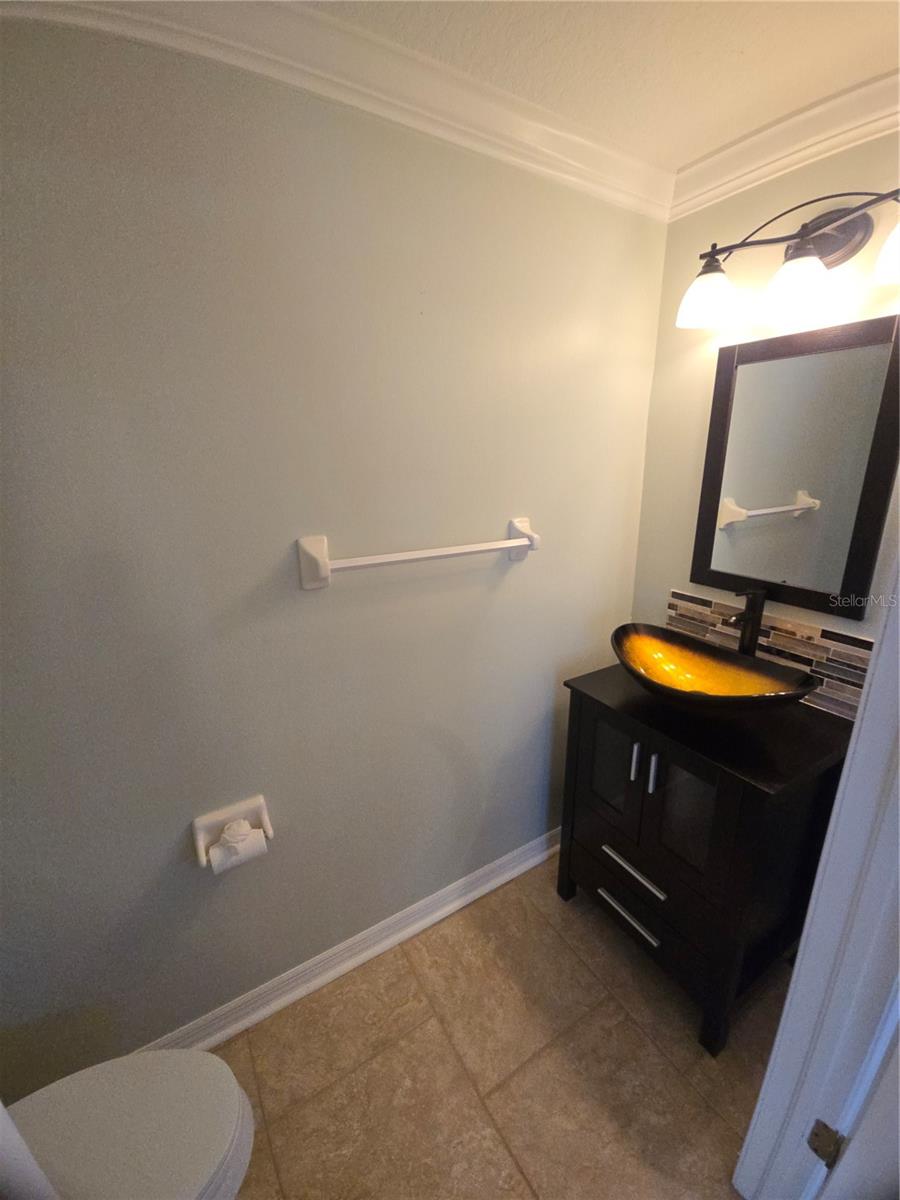 Image 7 of 24 For 2648 Sabal Springs Drive 6