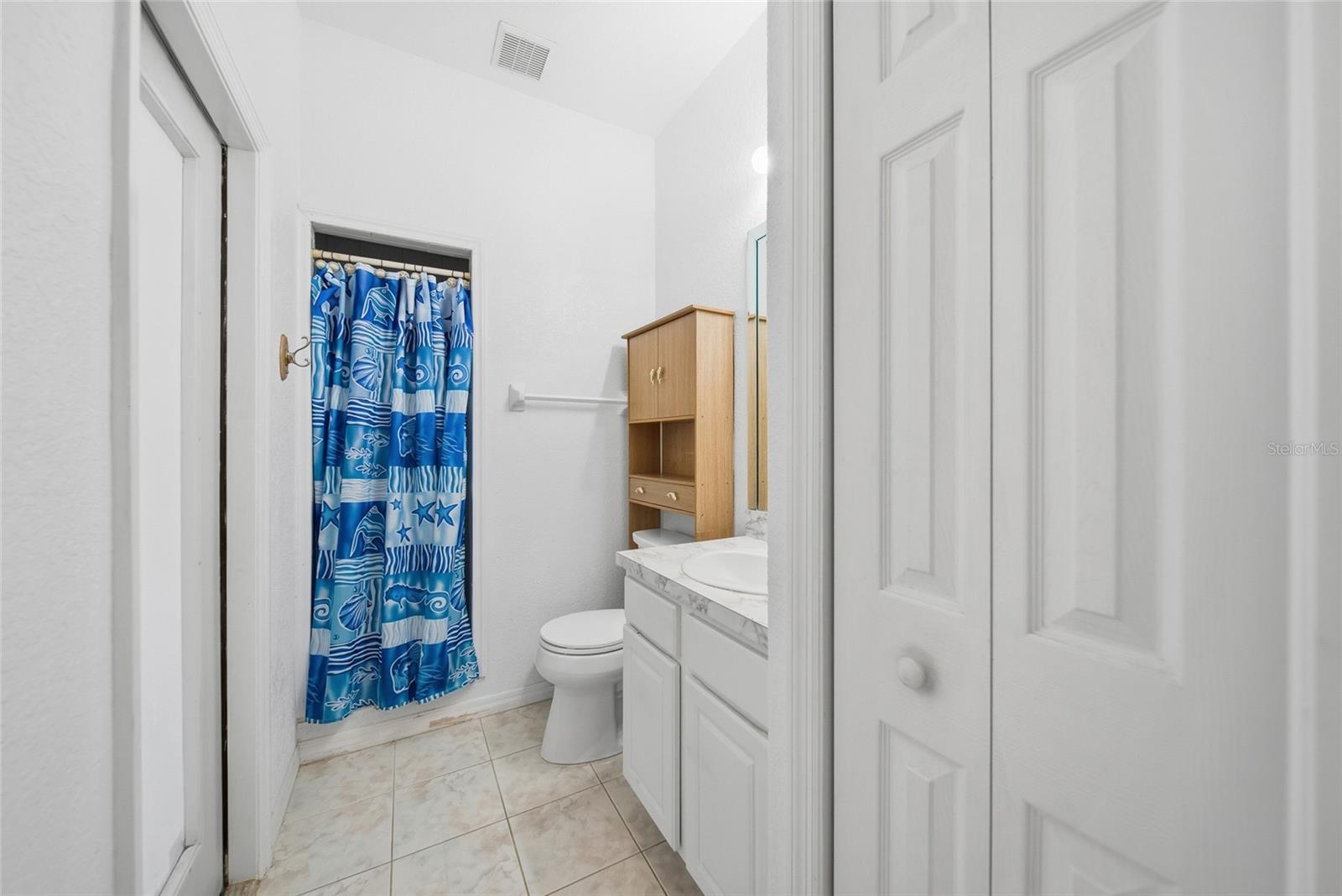 Image 13 of 28 For 24748 Oaks Boulevard