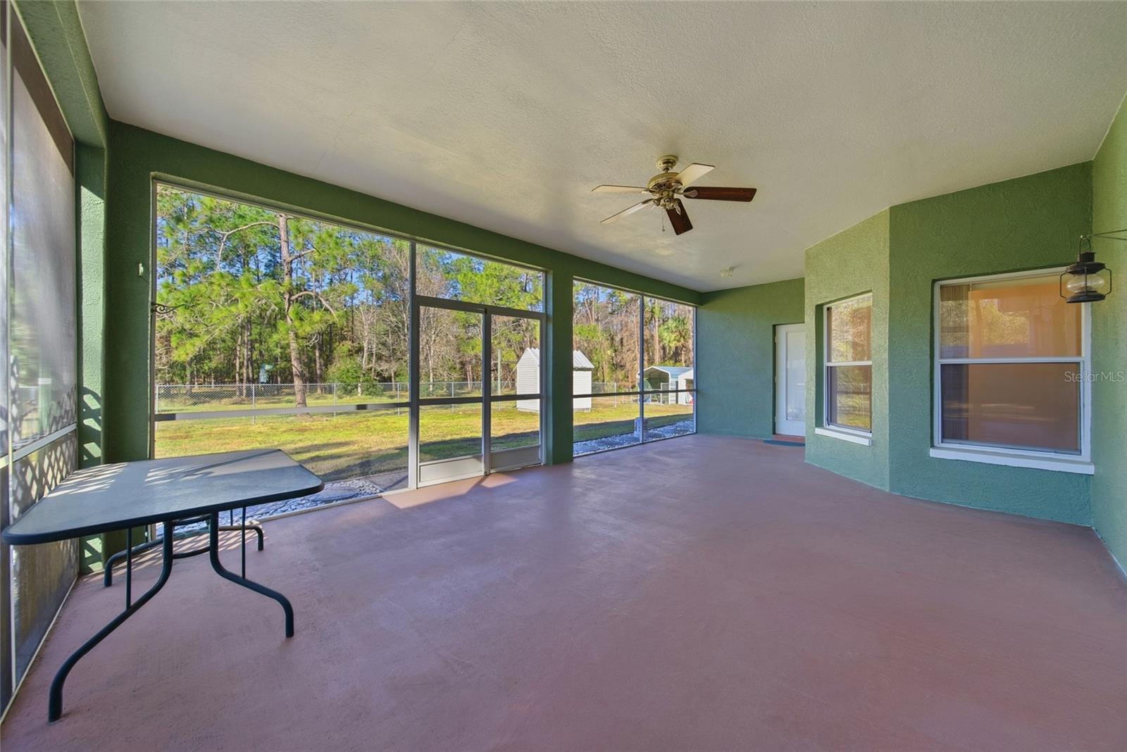 Image 17 of 28 For 24748 Oaks Boulevard