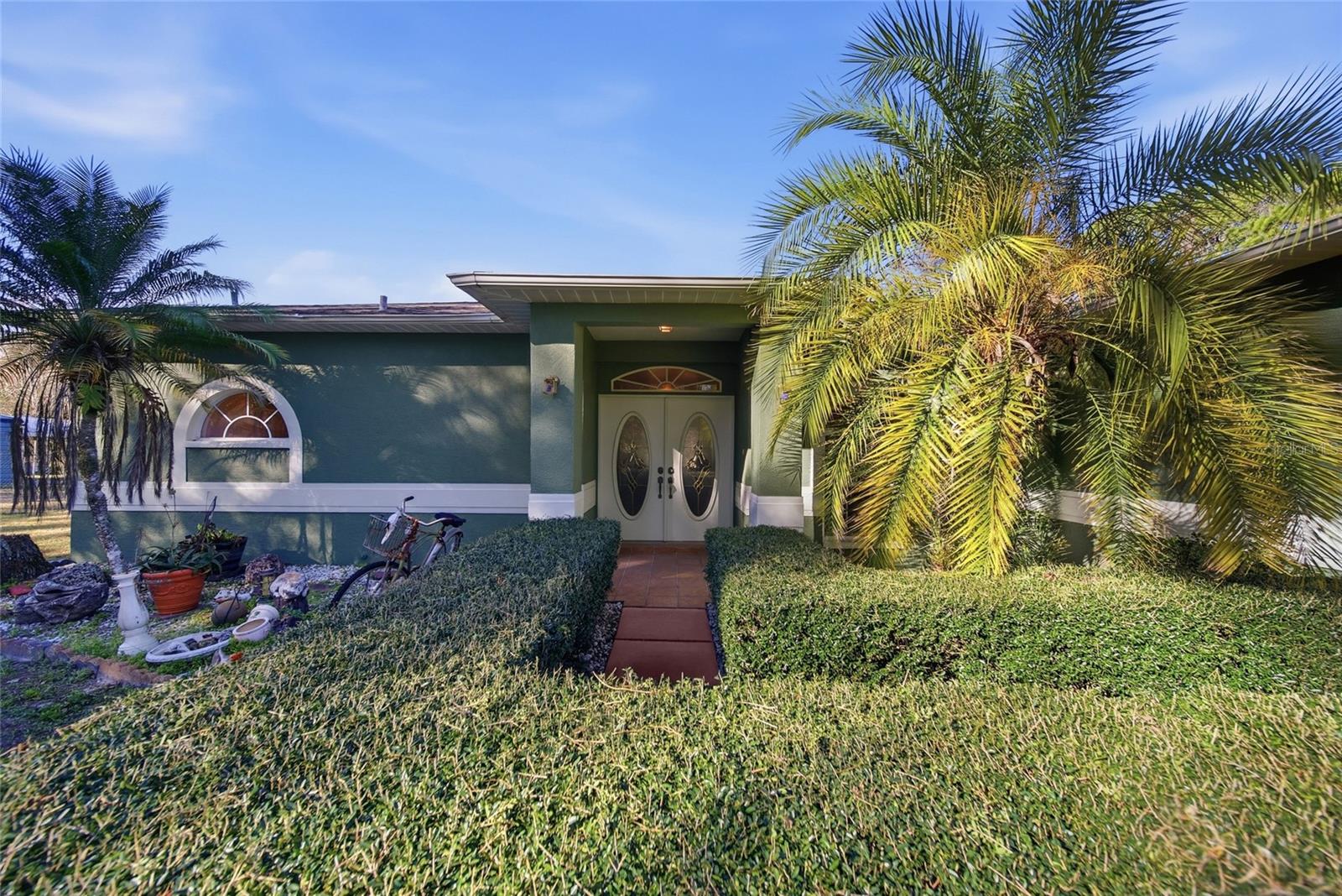 Image 3 of 28 For 24748 Oaks Boulevard