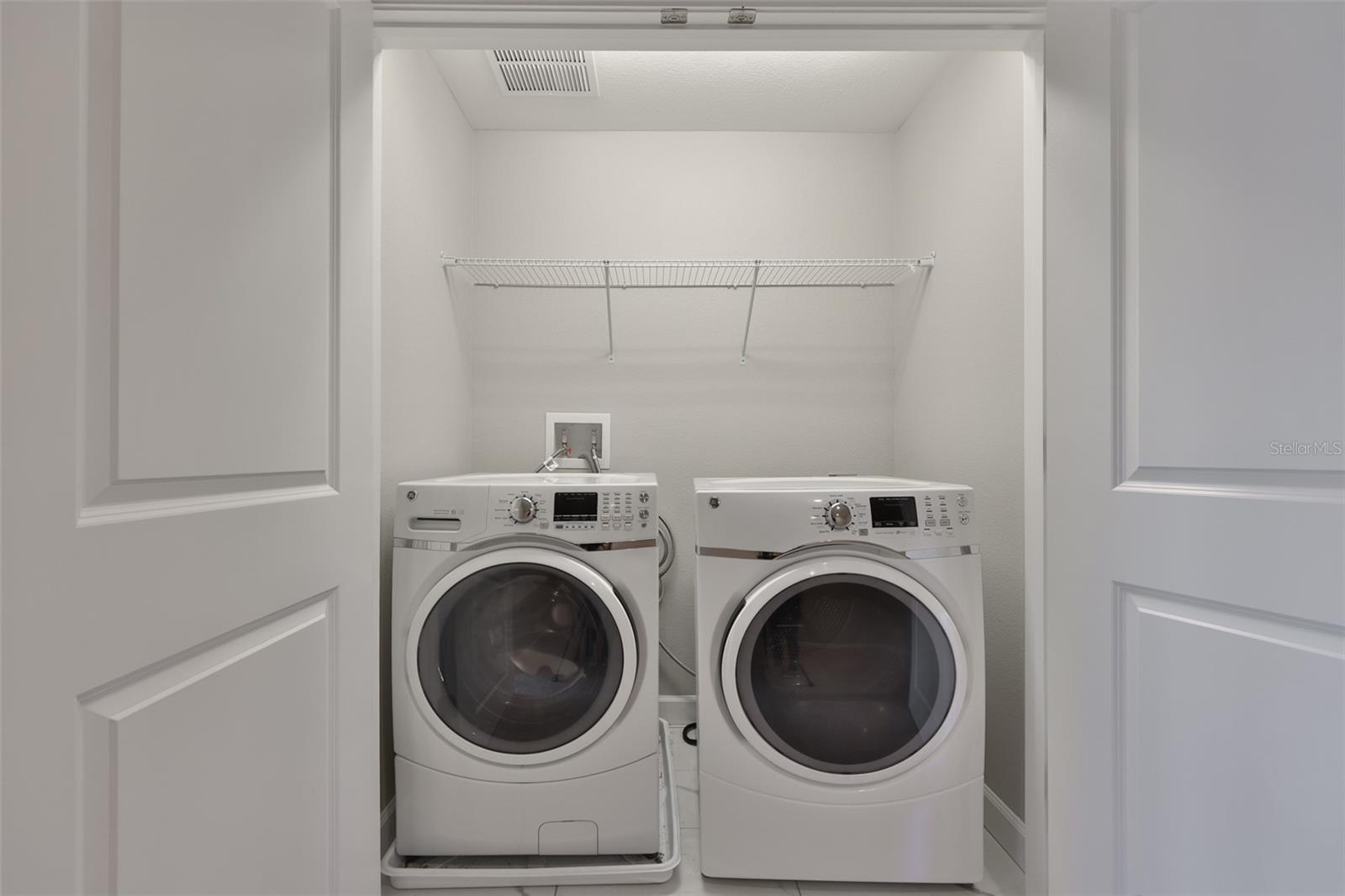 Image 21 of 40 For 1547 Cass Street