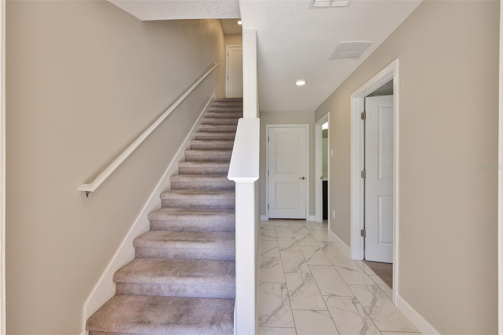 Image 4 of 40 For 1547 Cass Street