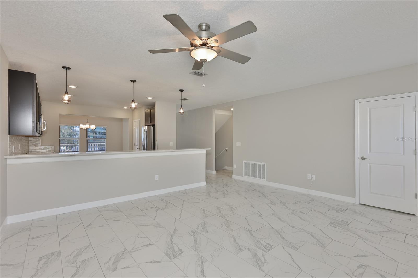 Image 9 of 40 For 1547 Cass Street