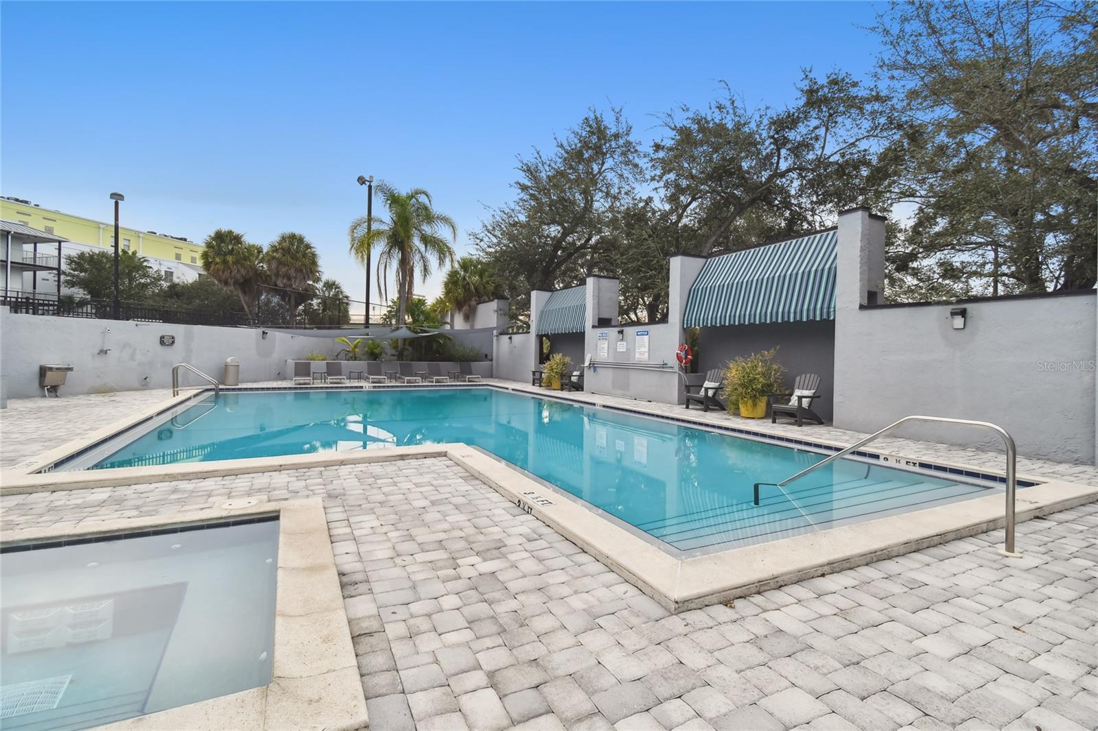 Image 18 of 23 For 201 Laurel Street 801