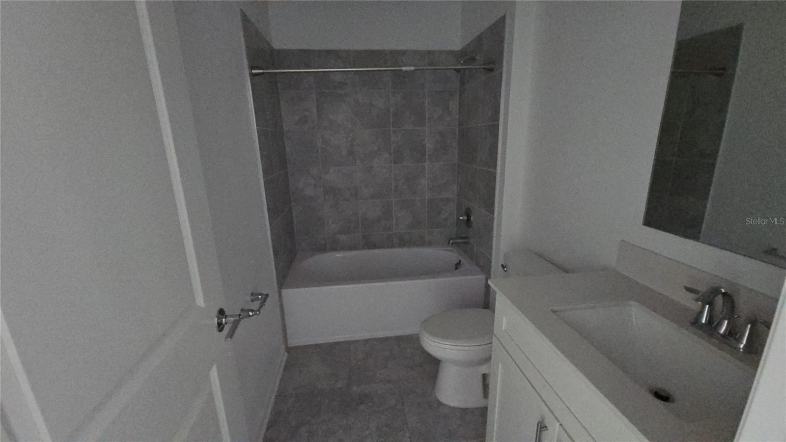 Image 19 of 41 For 2188 Sweet Honey Lane