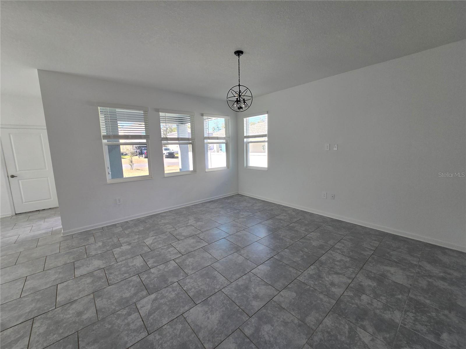 Image 35 of 41 For 2188 Sweet Honey Lane