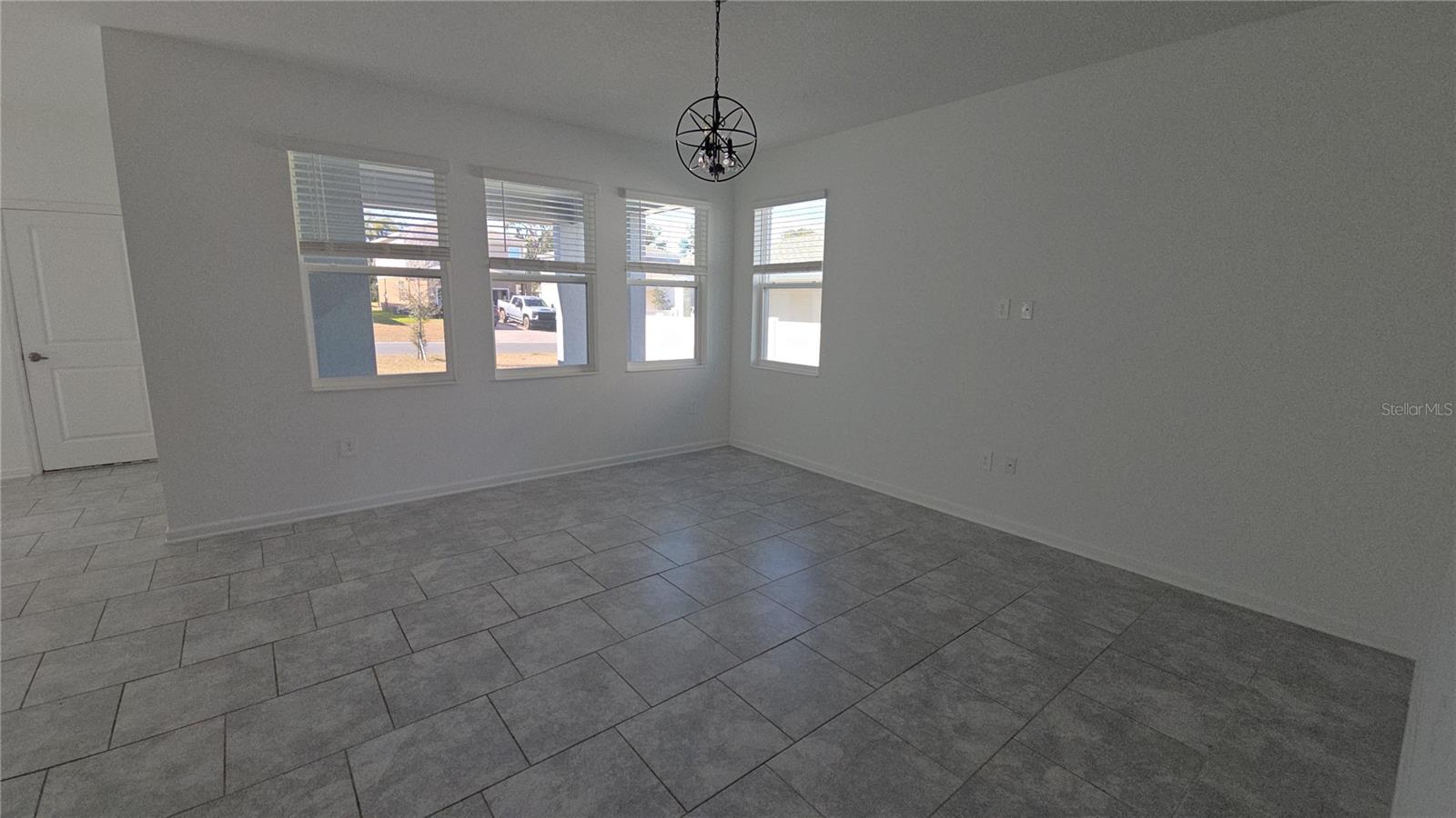 Image 4 of 41 For 2188 Sweet Honey Lane